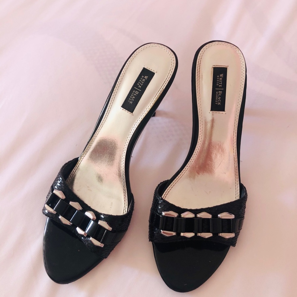 Black shoes